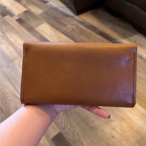 Portland Leather Brown Wallet - Picture 6 of 7